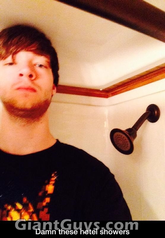 9a5c3bc738cf0c9e32f232b1fcced35a64dd5f1eba3623a2171bd1878b87e942 1