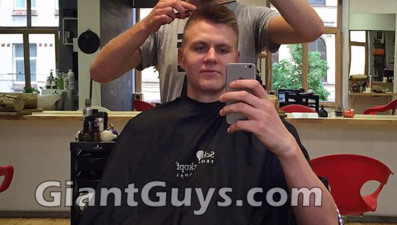 Kristaps Porzingis - Tall Guys Free 