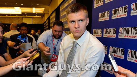 Kristaps Porzingis - Tall Guys Free 