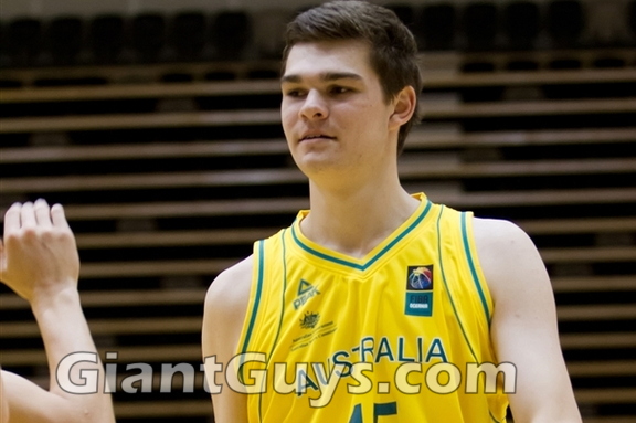 Isaac Humphries