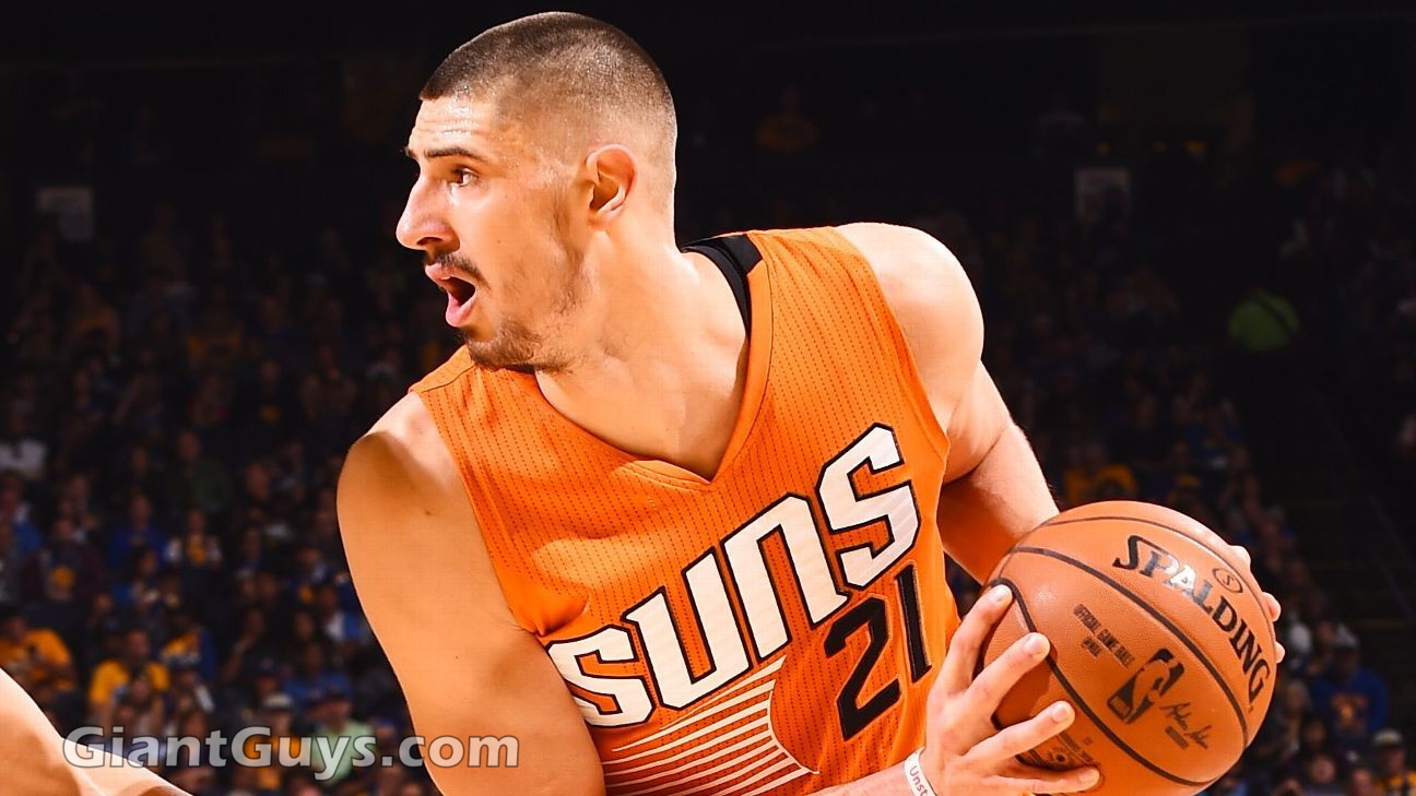 Alex Len 