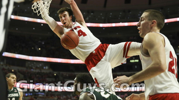 chi-kaminsky18-wre0027548160-20150315