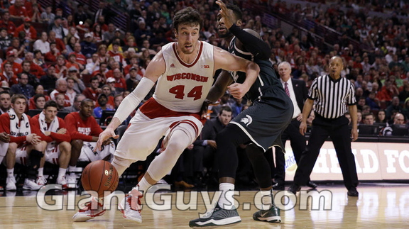 chi-kaminsky18-wre0027549766-20150315