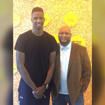 Damion Moore 6'11-   ---