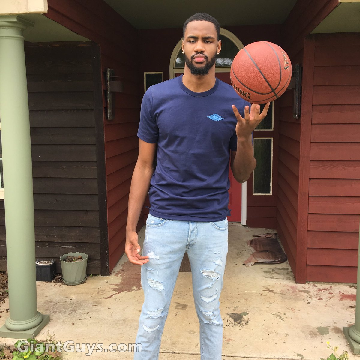 Damion Moore 6'11-  -- 