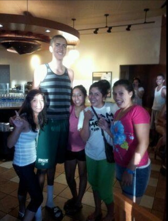 7 foot 2 starbucks