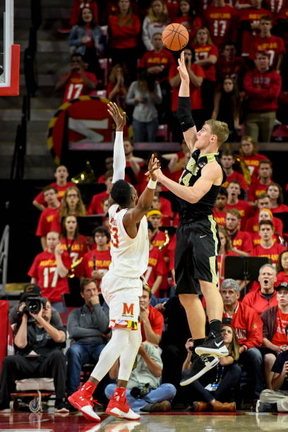 Isaac Haas