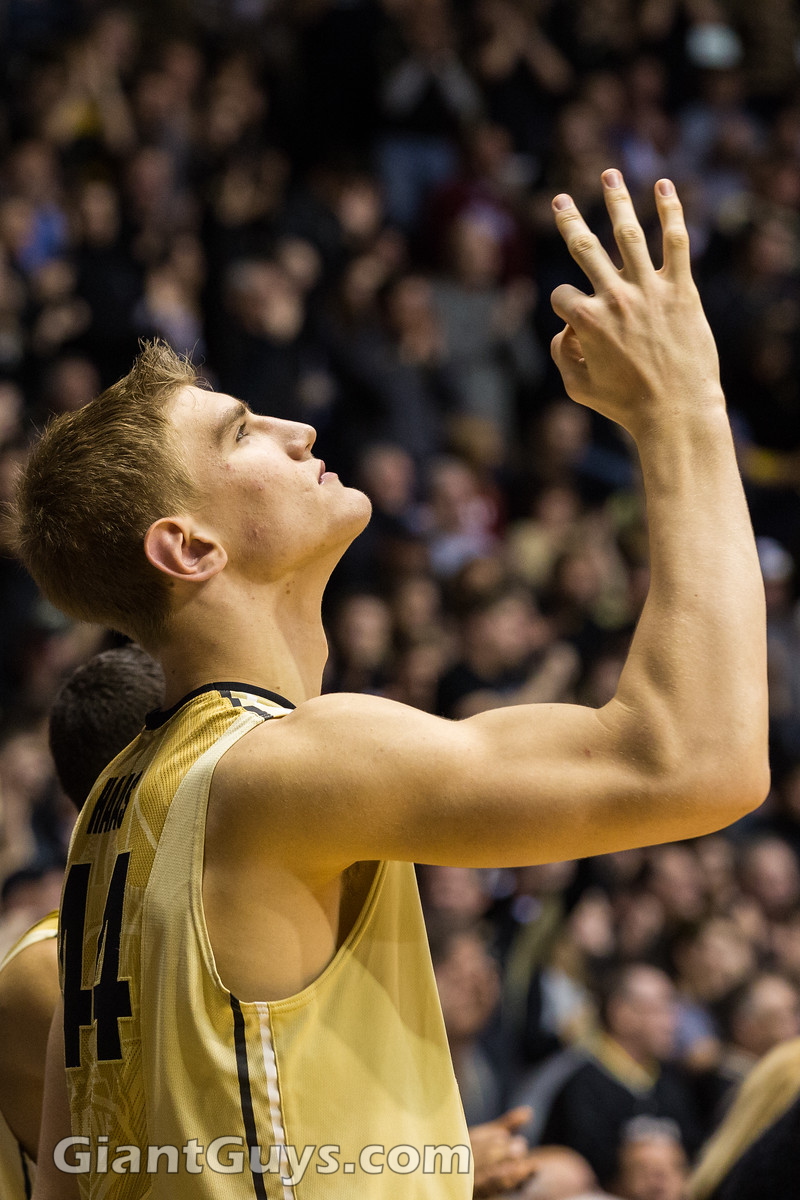 Isaac Haas