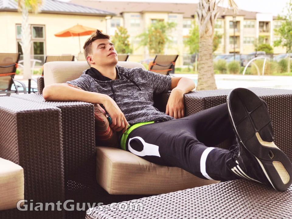 7footage massive shoes