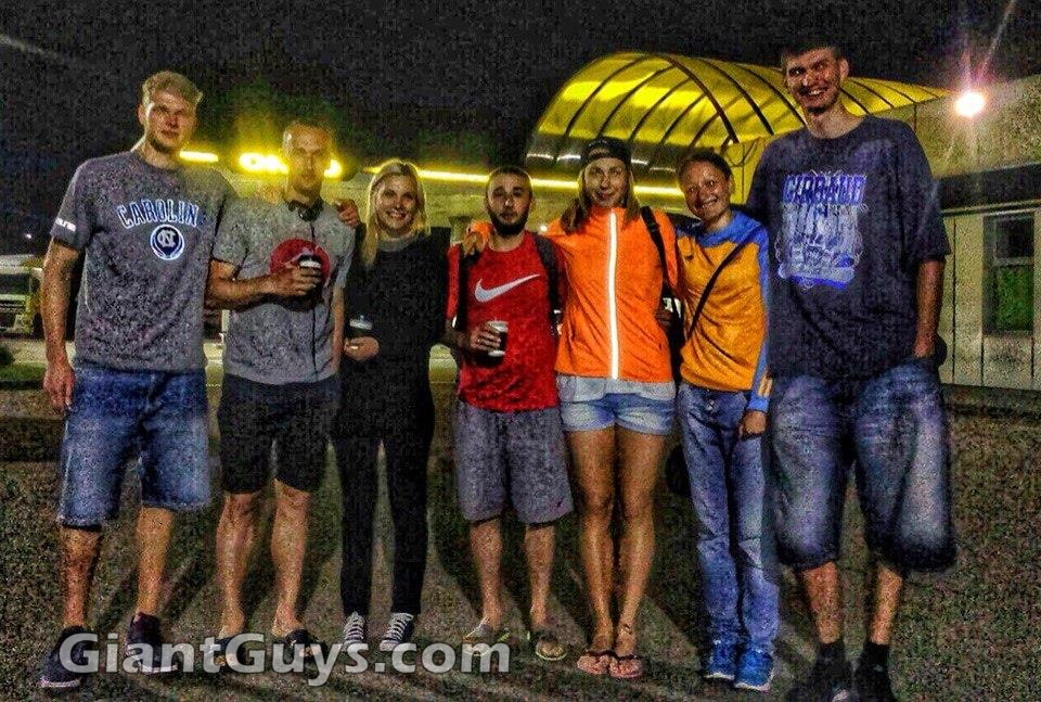 Vitaliy Vintonyak  and Roman