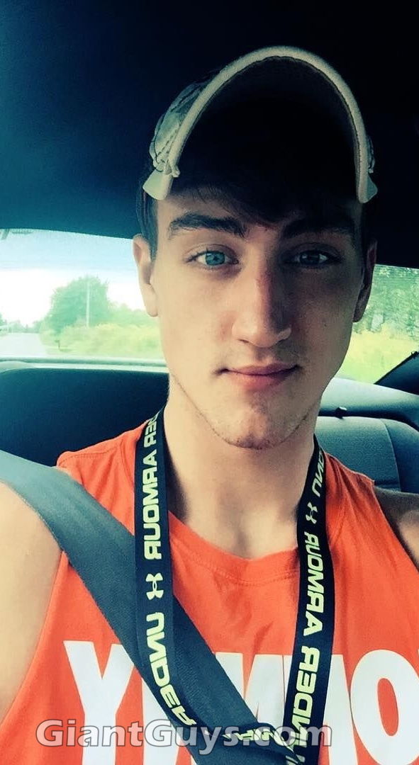 Giant Guys Giant Guys