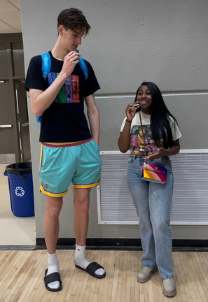 Olivier Rioux tall 7ft8