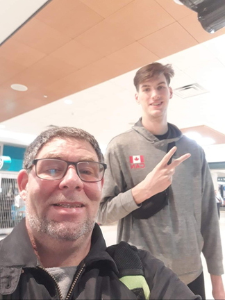 Olivier Rioux tall 7ft8