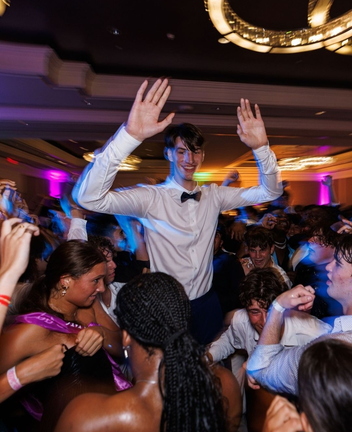 Olivier Rioux tall 7ft8