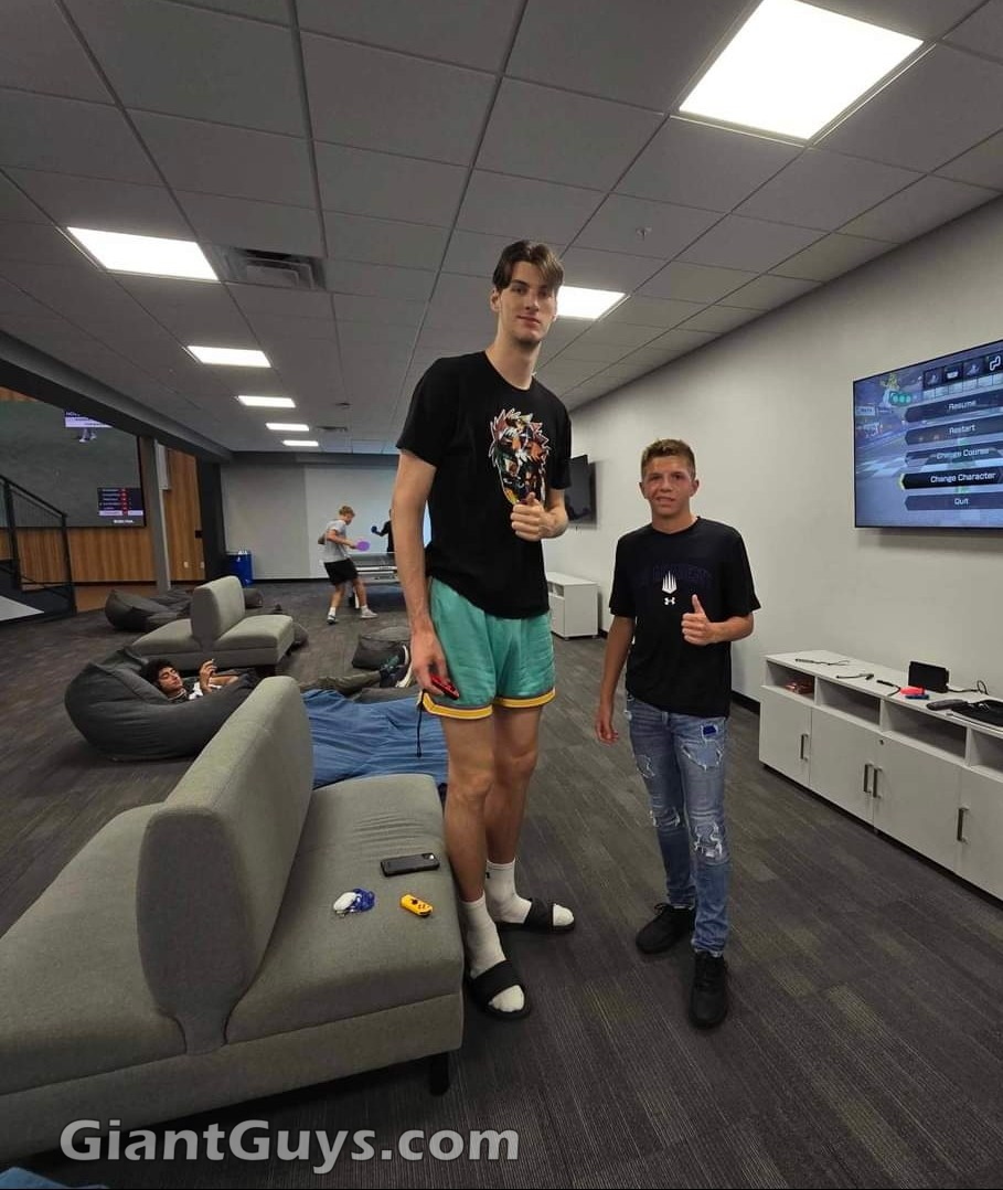 Olivier Rioux basketball