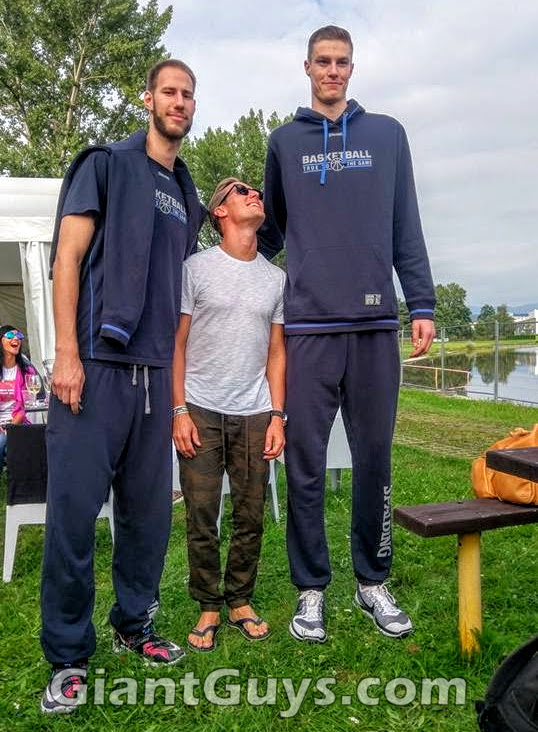 Tall walmart guy.