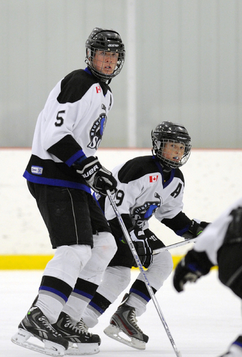 Ethan Lavallee - tall hockey player